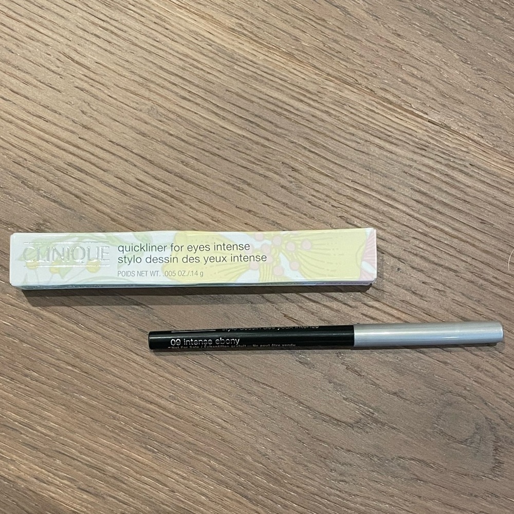 NIB Clinique Quickliner for Eyes Intense 09 Ebony